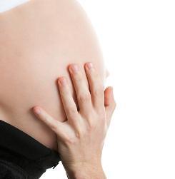 Posible relación entre vitamina D en el embarazo y el riesgo de EM