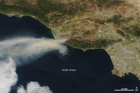 incendios en California desde satélite (Terra)