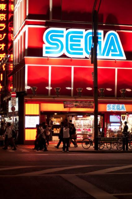 De compras por Akihabara