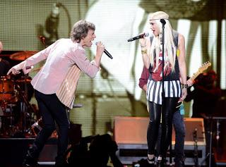 Los ROLLING STONES con KEITH URBAN y GWEN STEFANI