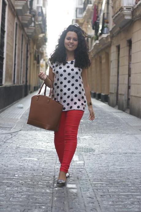 ORANGE AND DOTS! DSC_0229