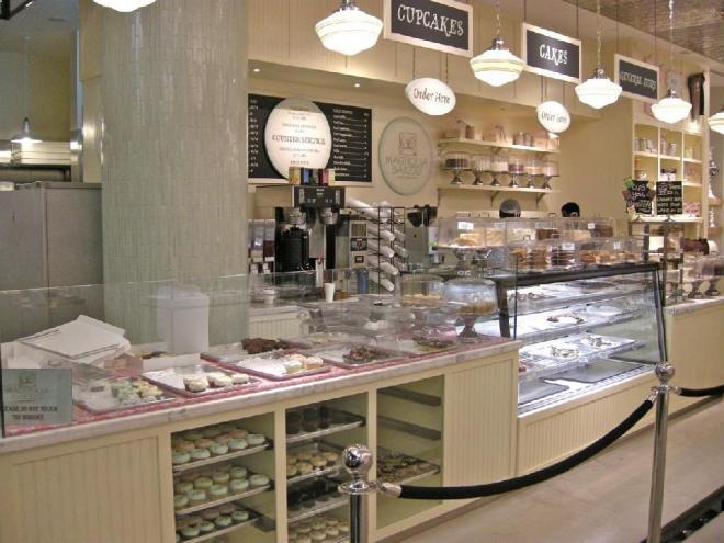 124007-17102010Magnolia_Bakery