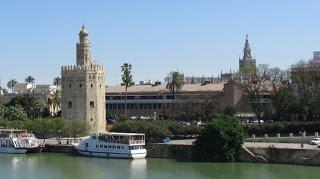 La luz primaveral que baña a Sevilla