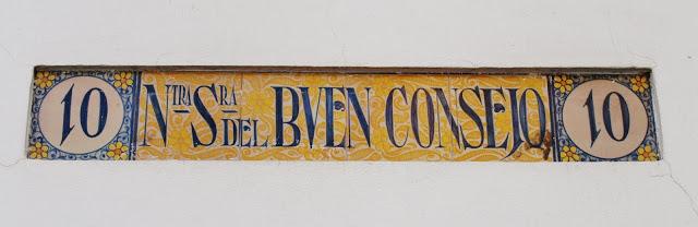 Seis villas similares.