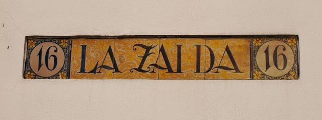 Seis villas similares.