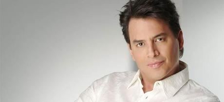 Daniel Sarcos ahora canta Bachata (VIDEO)