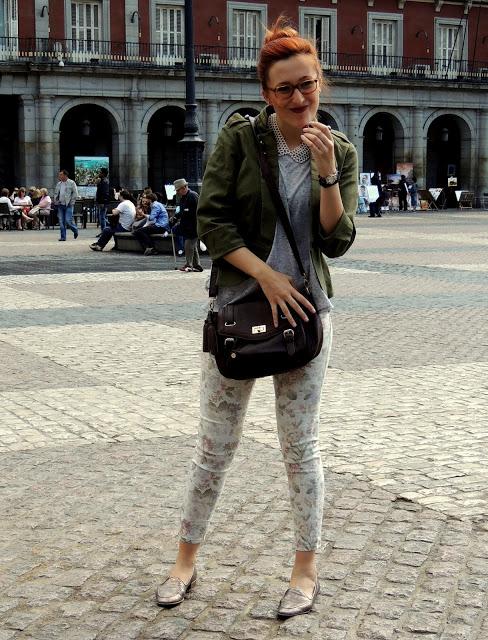 Flower-y and military ♦ Outfit