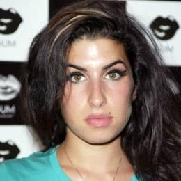 Padre de Amy Winehouse critica el cover de Beyoncé de la música Back to Black Padre de Amy Winehouse critica el cover de Beyoncé de la música Back to Black