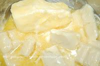 BROWNIE DE CHOCOLATE BLANCO Y NUECES.