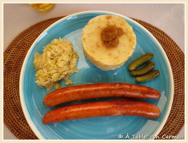 Puré de Patata y Cebolla Caramelizada con Salchichas Vienesas