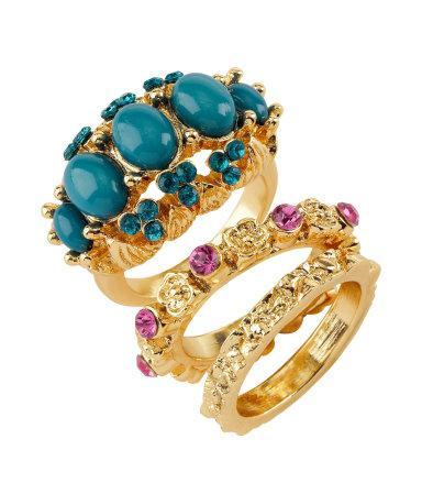 SELECTION OF H & M SELECTION OF H & M