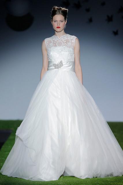 Miquel Suay vuelve a la Pasarela Gaudí con su colección 2014  'Crisálida'