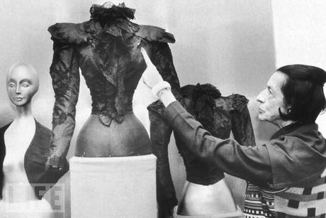 Costura, museos y alfombras rojas 6a00e54f05e1bb8834014e899f23dc970d-700wi