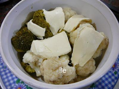 Brocoli y coliflor gratinado