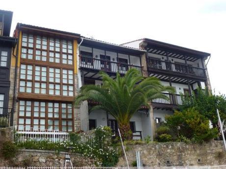 “Cuatro puertas de entrada a una villa de Cine : Llanes” P1040868