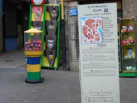 “Cuatro puertas de entrada a una villa de Cine : Llanes” P1040861