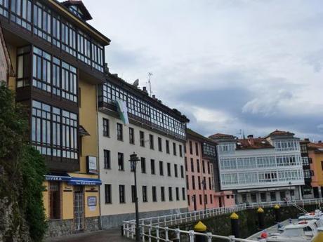“Cuatro puertas de entrada a una villa de Cine : Llanes” P1040770