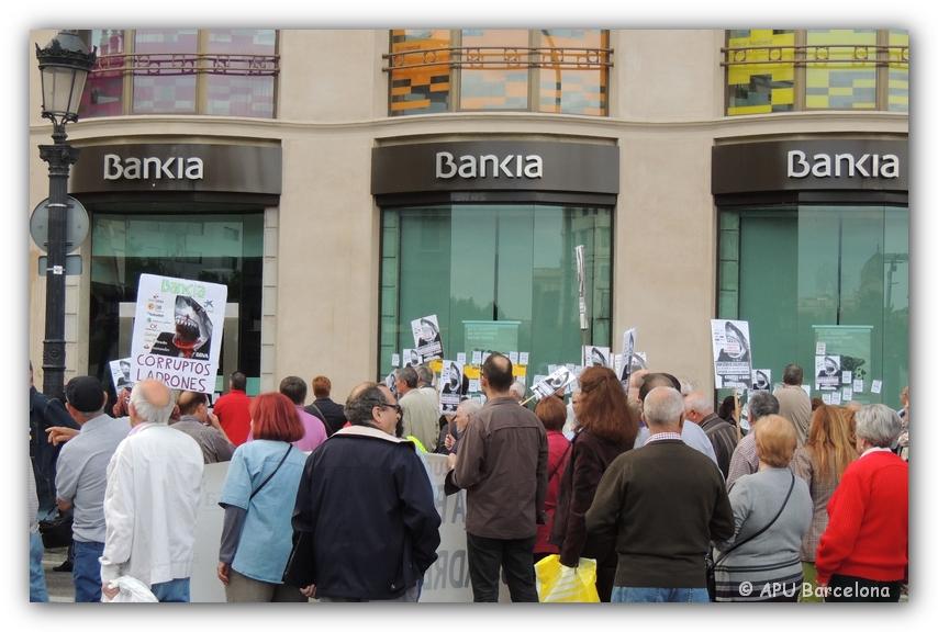 Ejecución hipotecaria Made In Spain : suicidio