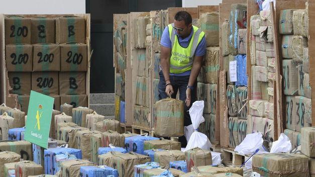 Marruecos: tres personas vinculadas con las 32 toneladas de hachís incautados en un camión de melones en Algeciras