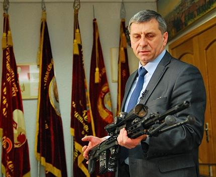 Fabricante de Kaláshnikov crea nuevo fusil de francotirador