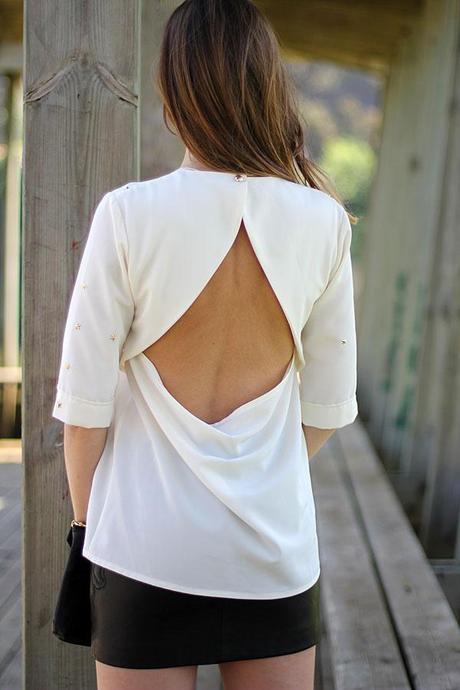 backless blouse