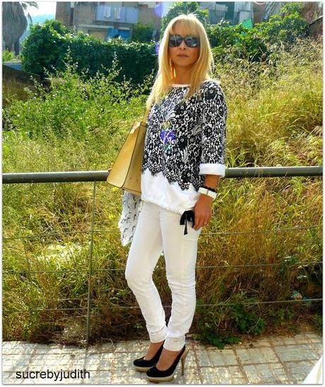 SELECTION OF SPRING LOOKS SELECTION OF SPRING LOOKS