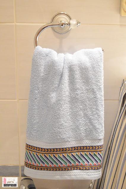 Nuevas toallas en punto de cruz para mi baño azul - Paperblog