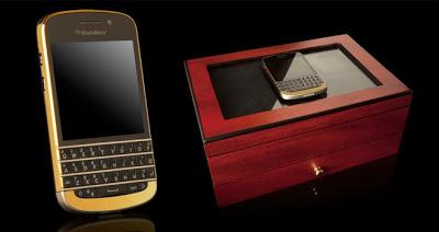 Lanzan BlackBerry Q10 con bordes de oro