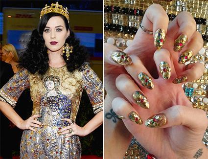 ss13 nail art gala met katy perry Tú decides: nail art, ¿si o no?