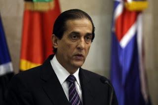 Gobierno anuncia acuerdo preliminar con Barrick Gold.