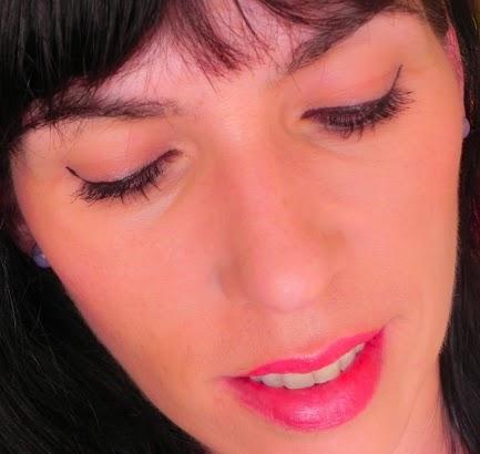 Novedades de Loreal: Delineador Super liner Blackbuster y labiales 24 horas (review y look)