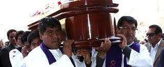 Solemnes exequias de Mons. Severo Aparicio en la Catedral del Cusco