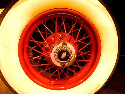 Classicauto 2013 desde el objetivo de una mujer en tacones. ¡Crónica chic y distendida!