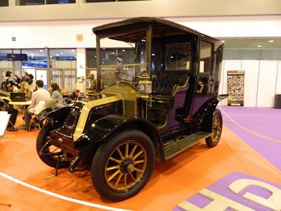 Classicauto 2013 desde el objetivo de una mujer en tacones. ¡Crónica chic y distendida!