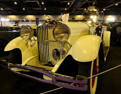 Classicauto 2013 desde el objetivo de una mujer en tacones. ¡Crónica chic y distendida!