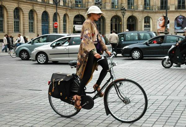 bicycle street style