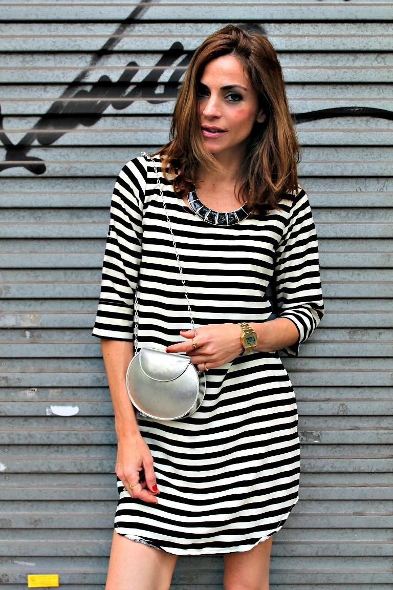 Os regalo un vestido de la Compañia Fantástica, Suerte a todas!!!!