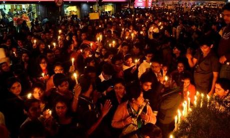 Violaciones en India desvelan prácticas policiales coloniales