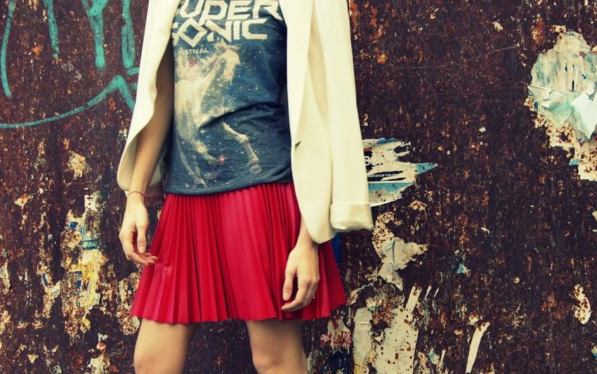 White & Red, love it!