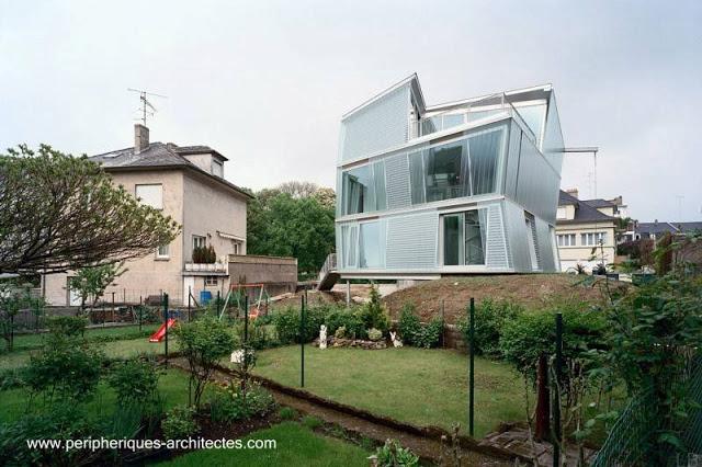 Casa contemporánea de diseño geométrico original en Francia