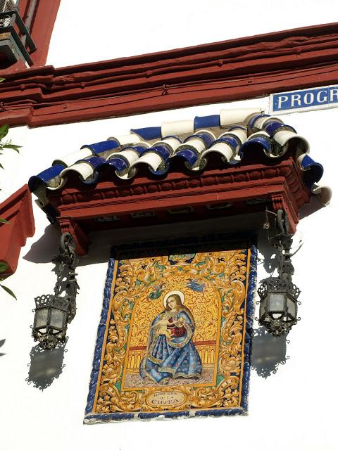 Retablo de la Virgen de la Cinta.