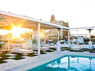 LA TERRAZA DEL HOTEL OSCAR.