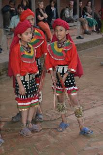 Día 32: Caminando desde Nagarkot a Changu Narayan. Bhaktapur.