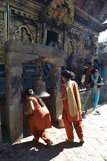 Día 32: Caminando desde Nagarkot a Changu Narayan. Bhaktapur.
