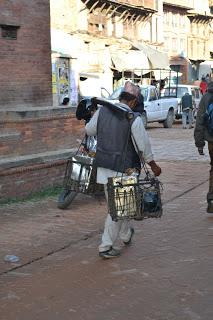 Día 32: Caminando desde Nagarkot a Changu Narayan. Bhaktapur.