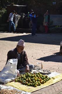 Día 32: Caminando desde Nagarkot a Changu Narayan. Bhaktapur.