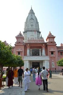 Día 29: Paseando Varanasi (Benarés). Fiesta del Sacrificio.