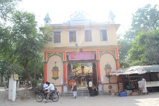 Día 29: Paseando Varanasi (Benarés). Fiesta del Sacrificio.