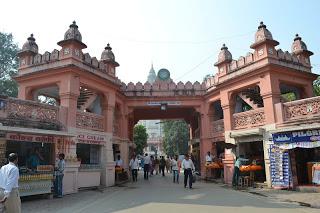 Día 29: Paseando Varanasi (Benarés). Fiesta del Sacrificio.