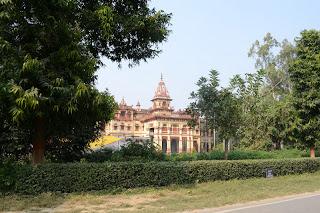 Día 29: Paseando Varanasi (Benarés). Fiesta del Sacrificio.